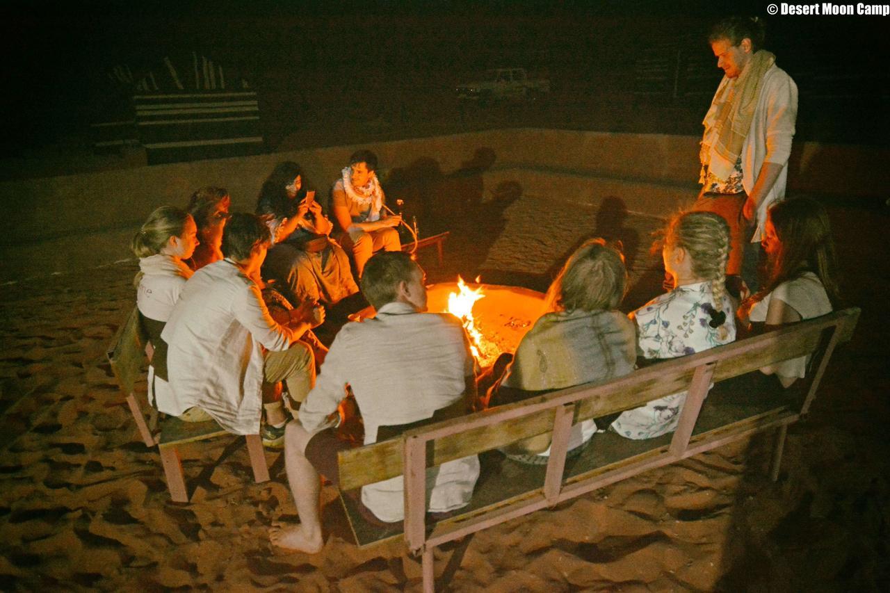 Desert Moon Camp Wadi Rum Exterior foto